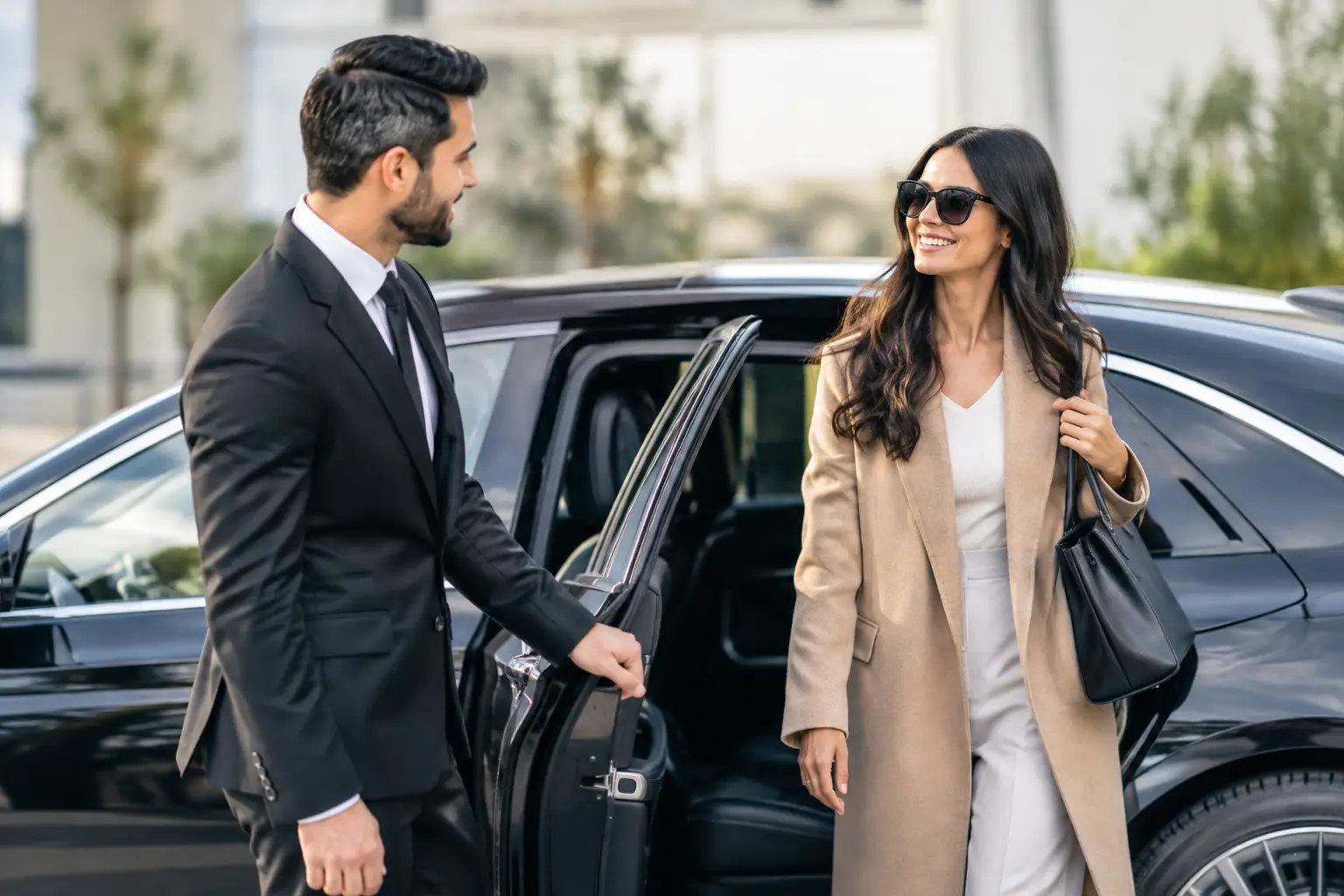What Private Driver Testimonials Really Tell You